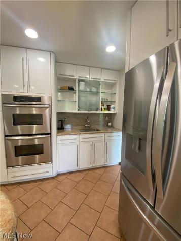 2021 Lyndway Road Cleveland OH 44121