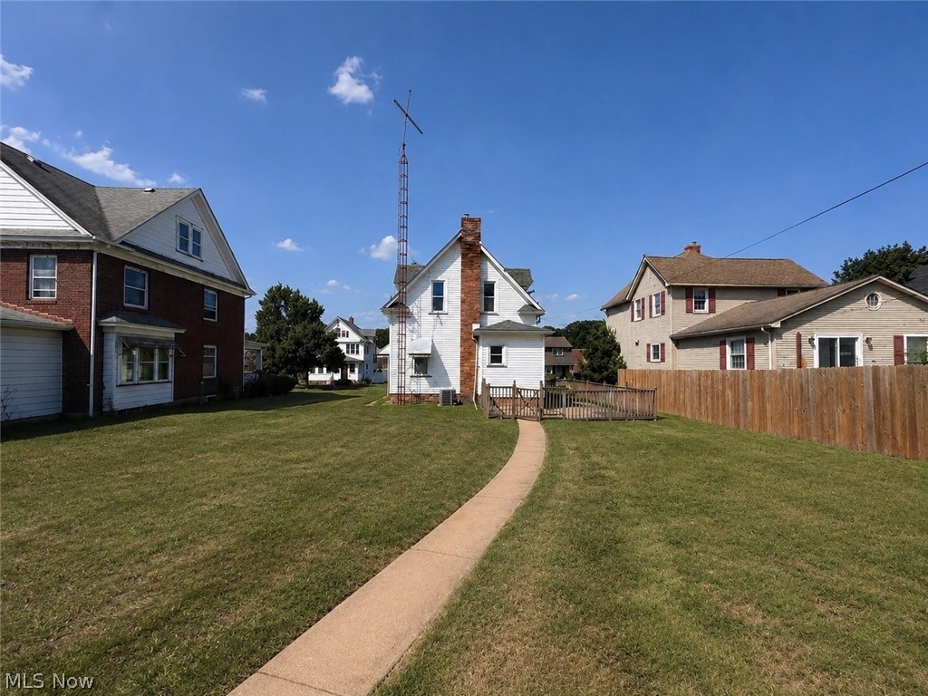 287 W North Avenue East Palestine OH 44413