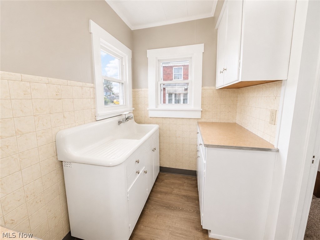 287 W North Avenue East Palestine OH 44413
