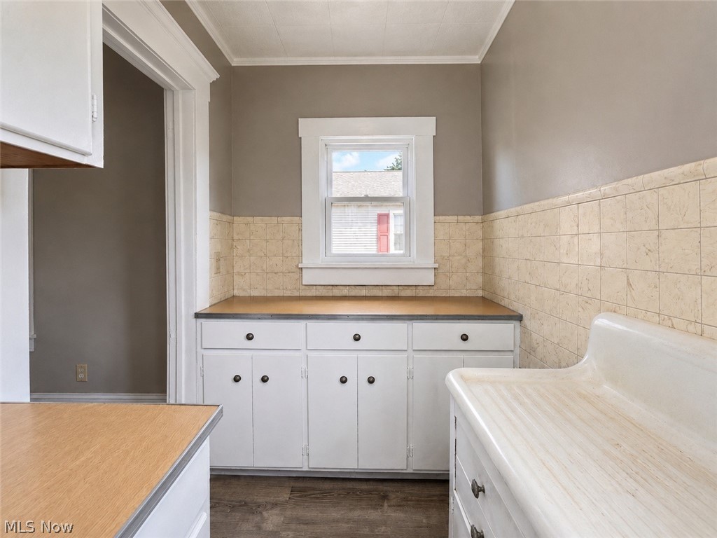 287 W North Avenue East Palestine OH 44413