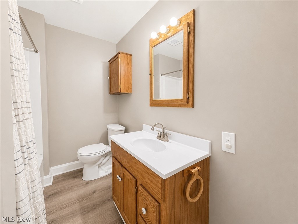 287 W North Avenue East Palestine OH 44413