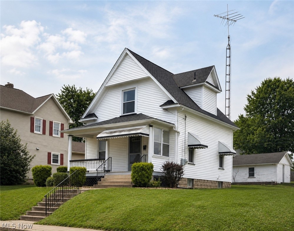 287 W North Avenue East Palestine OH 44413