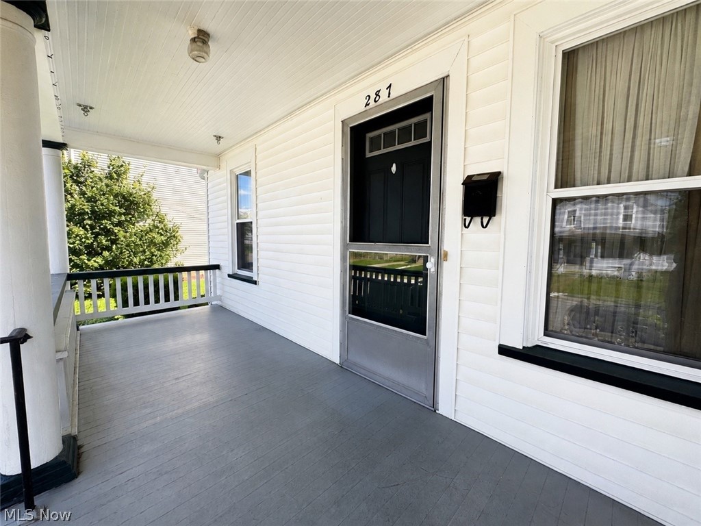 287 W North Avenue East Palestine OH 44413