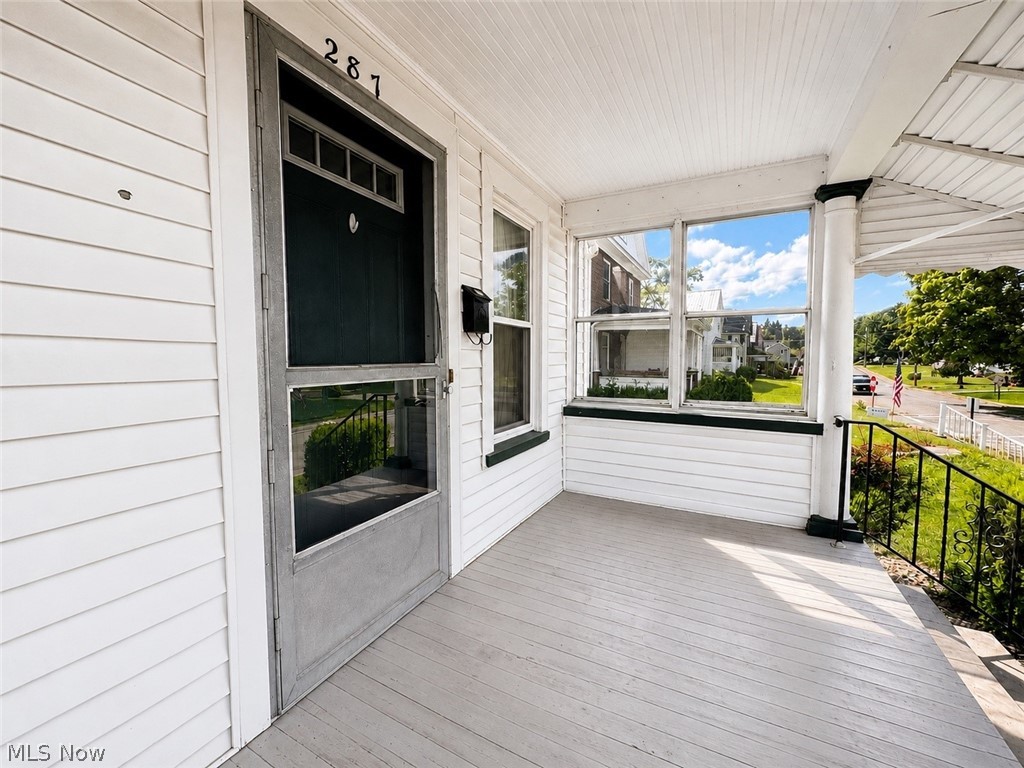287 W North Avenue East Palestine OH 44413