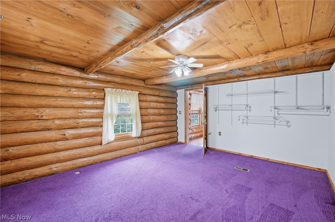 7374 Vale Road Rogers OH 44455