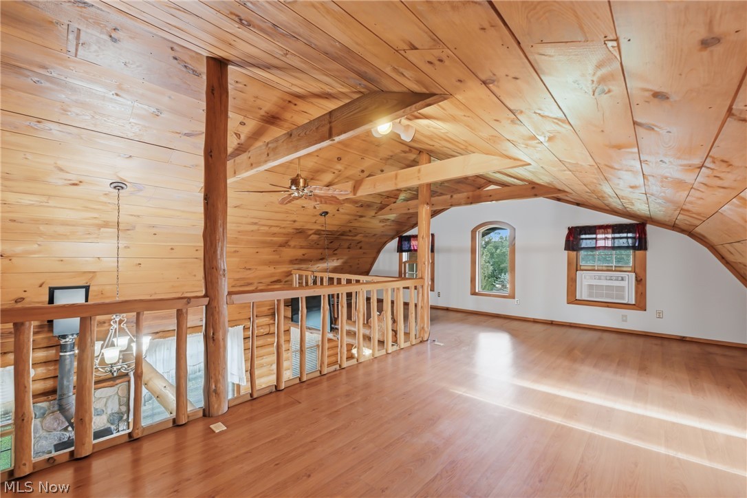 7374 Vale Road Rogers OH 44455