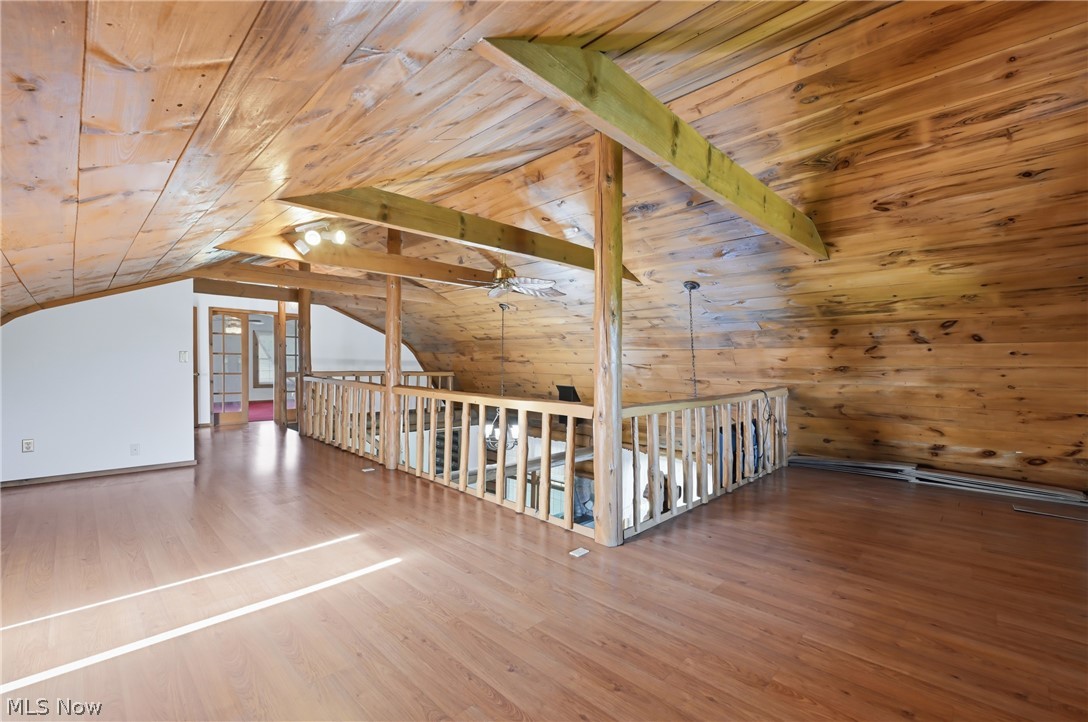 7374 Vale Road Rogers OH 44455