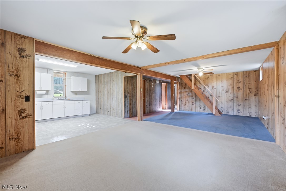 7374 Vale Road Rogers OH 44455
