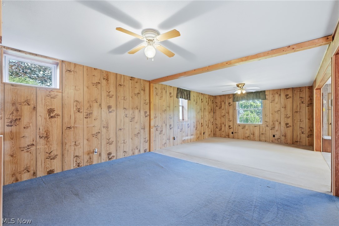 7374 Vale Road Rogers OH 44455