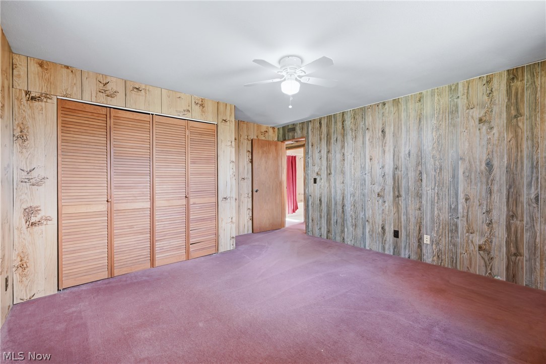 7374 Vale Road Rogers OH 44455