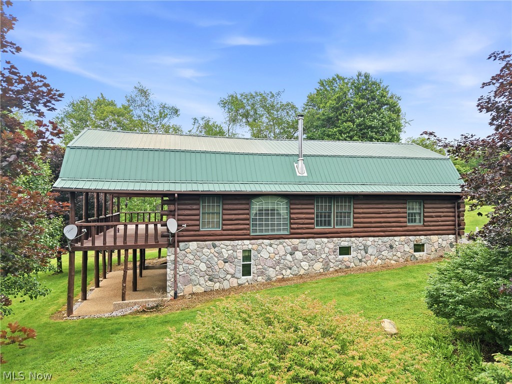 7374 Vale Road Rogers OH 44455