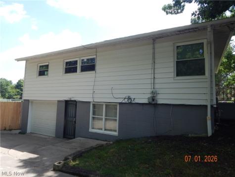 1709 42nd Street NW Canton OH 44709