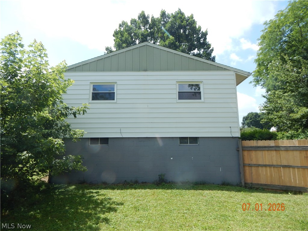 1709 42nd Street NW Canton OH 44709