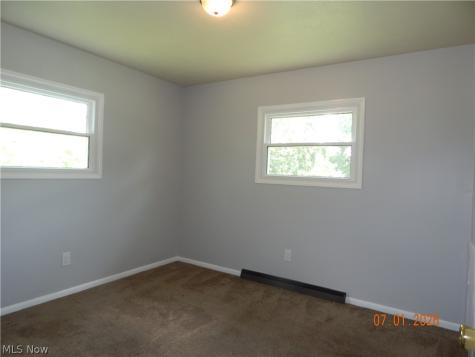 1709 42nd Street NW Canton OH 44709