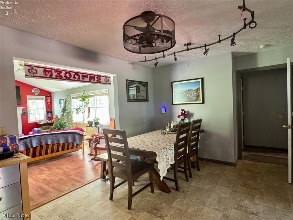 743 Dogwood Lane Vermilion OH 44089