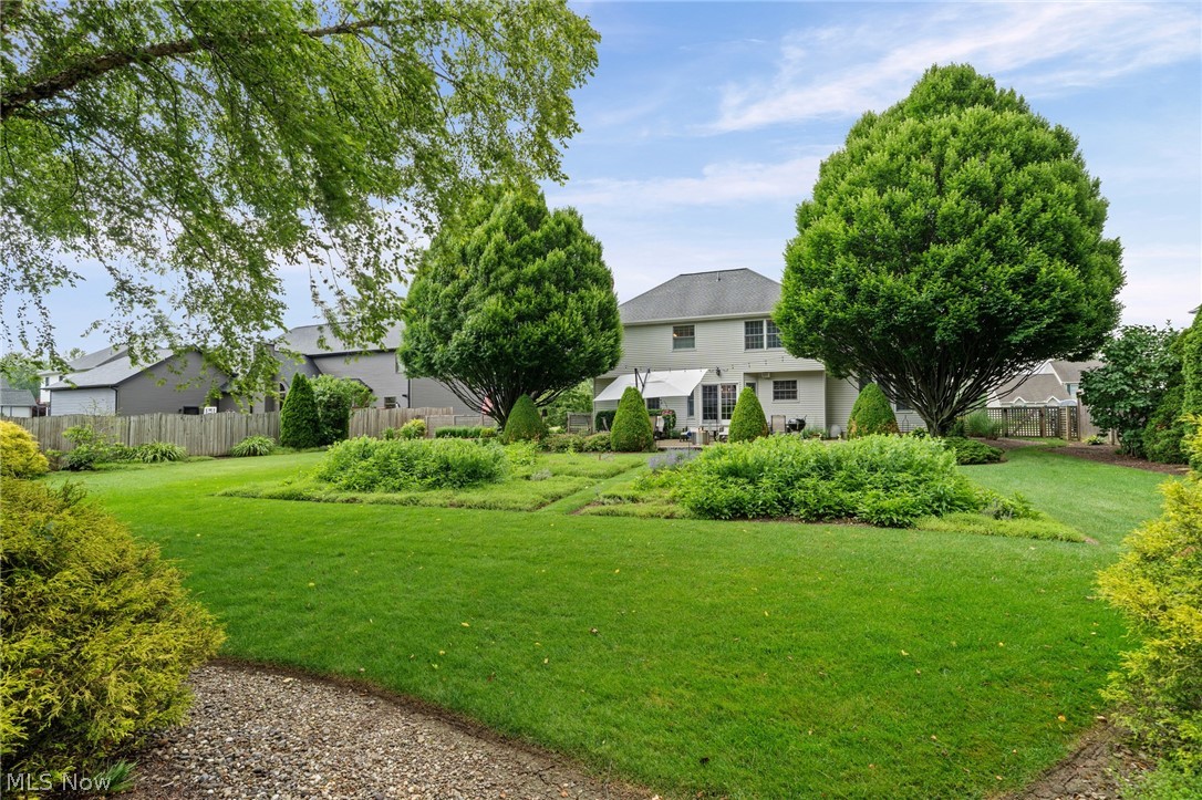 5318 New Haven Court Sheffield Village OH 44054
