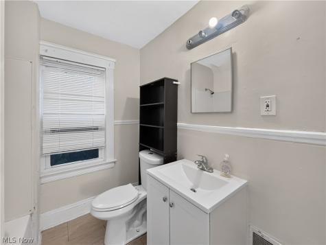 3615 E 103rd Street Cleveland OH 44105