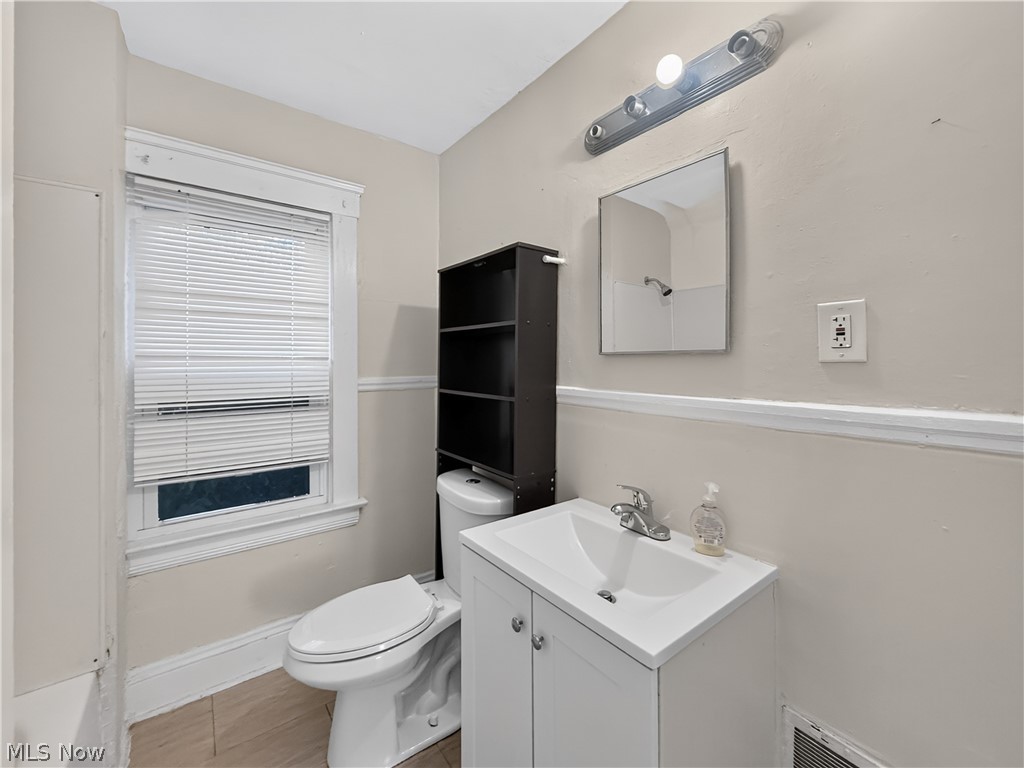 3615 E 103rd Street Cleveland OH 44105