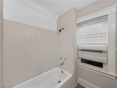 3615 E 103rd Street Cleveland OH 44105