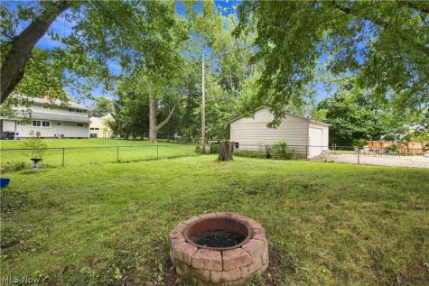 3335 Bailey Road Cuyahoga Falls OH 44221