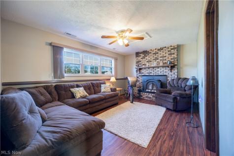 3872 Sherbrook Oval Brunswick OH 44212