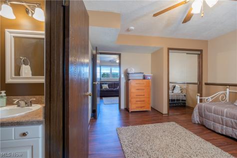 3872 Sherbrook Oval Brunswick OH 44212