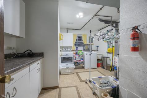 3872 Sherbrook Oval Brunswick OH 44212