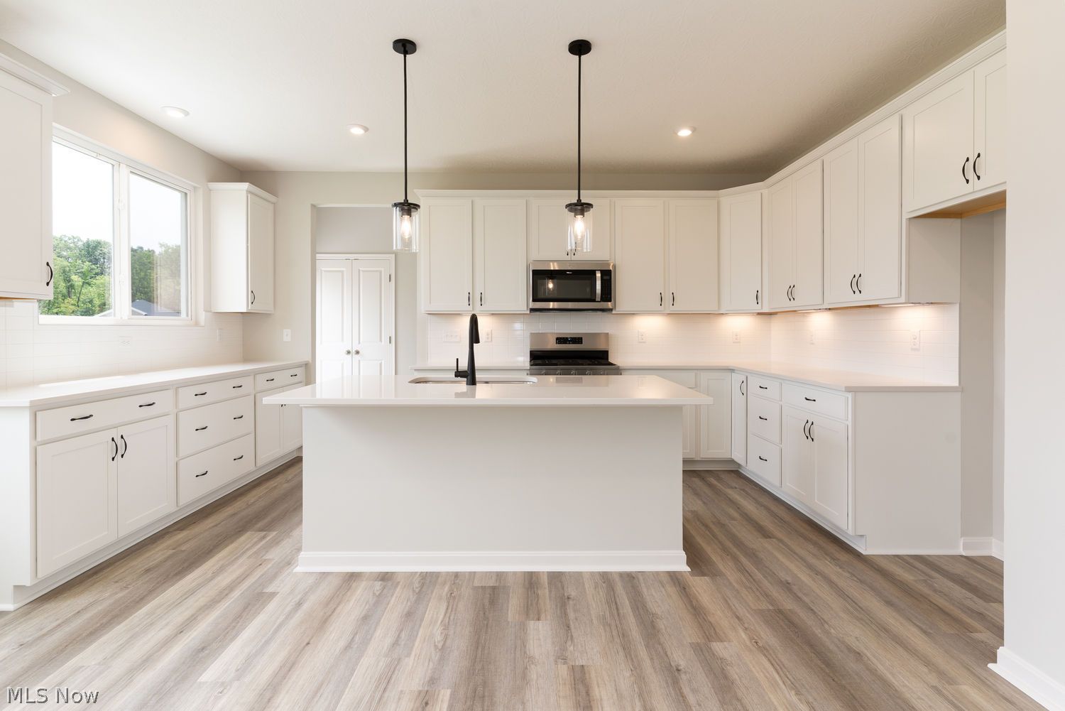 4896 Ridge Road Wadsworth OH 44281