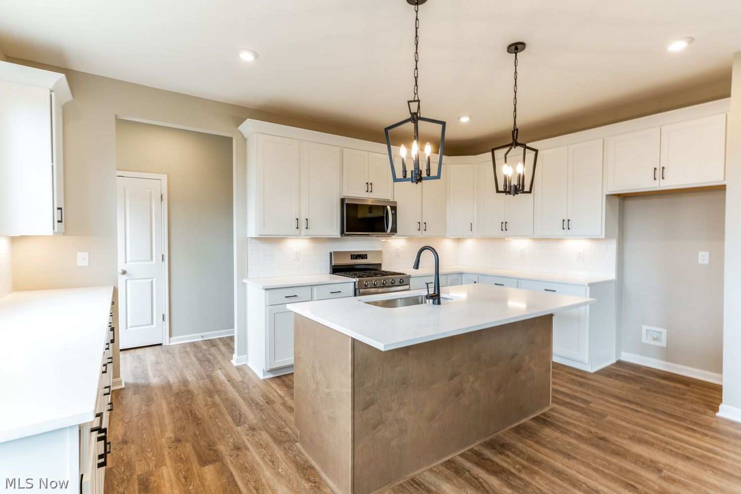 4896 Ridge Road Wadsworth OH 44281