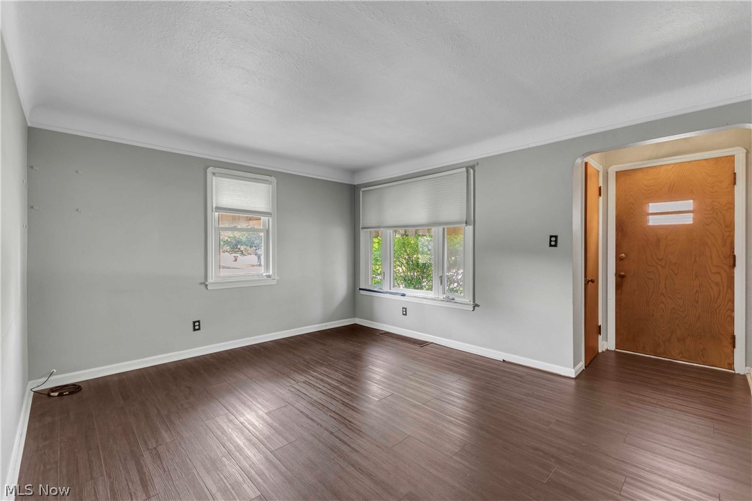 5233 W 16th Street Parma OH 44134