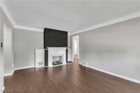 5233 W 16th Street Parma OH 44134