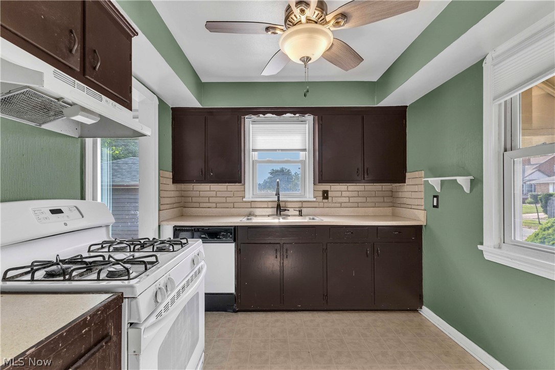 5233 W 16th Street Parma OH 44134