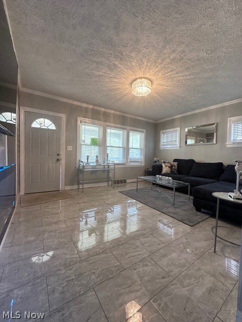 2613 Oakdale Avenue Lorain OH 44055