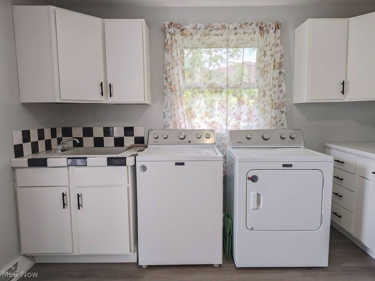 525 Cynthia Drive Campbell OH 44405
