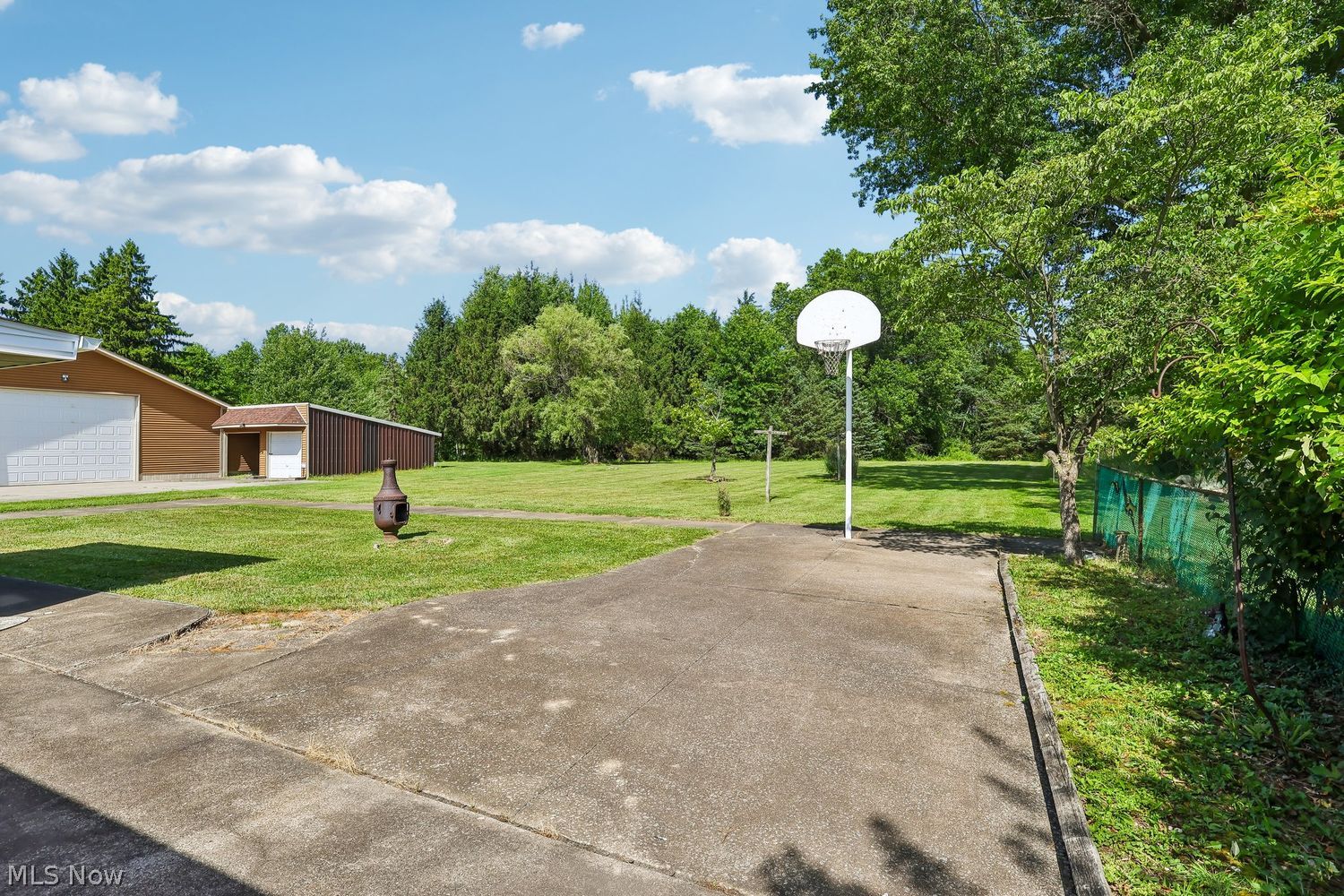 525 Cynthia Drive Campbell OH 44405
