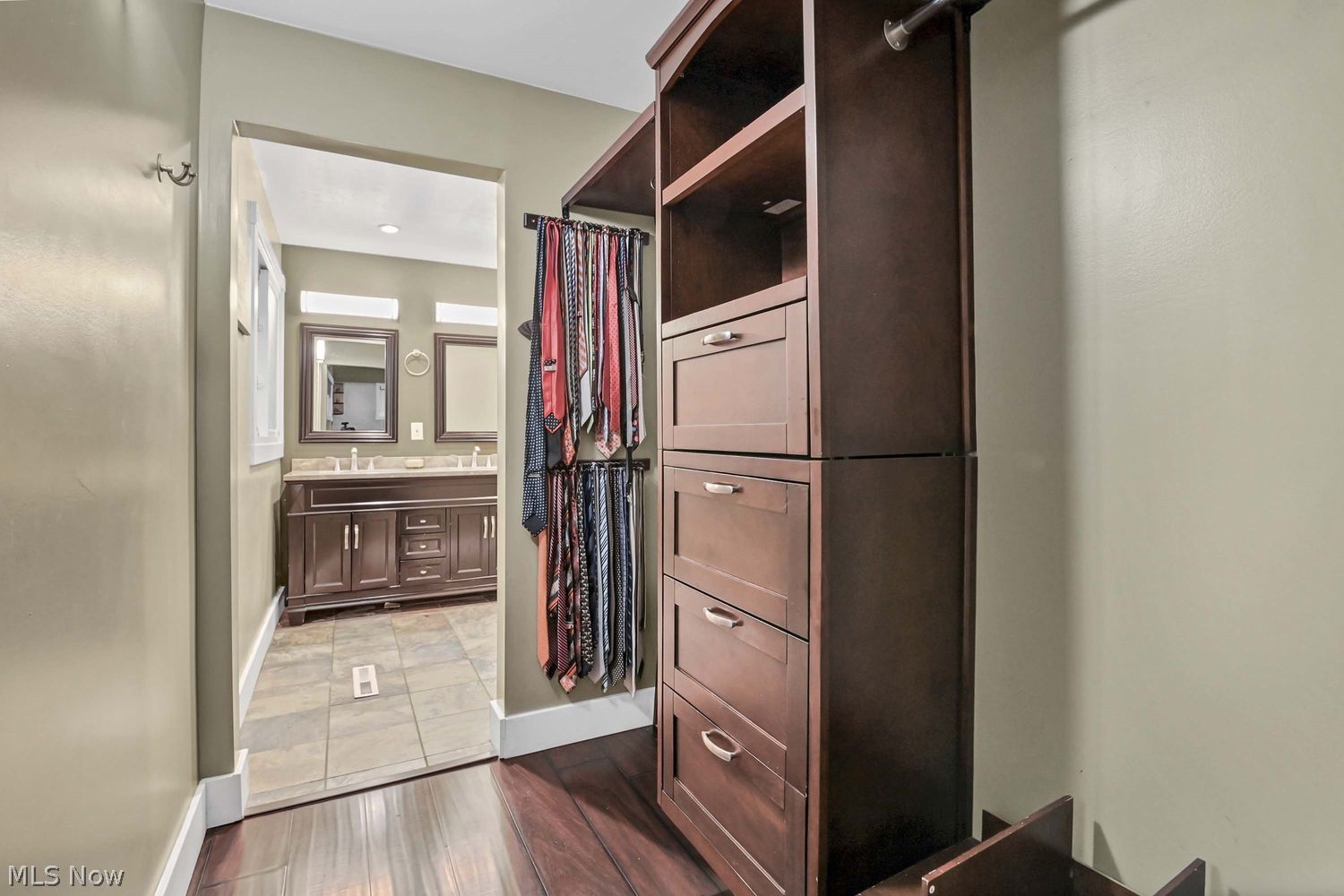 25462 Hilliard Boulevard Westlake OH 44145