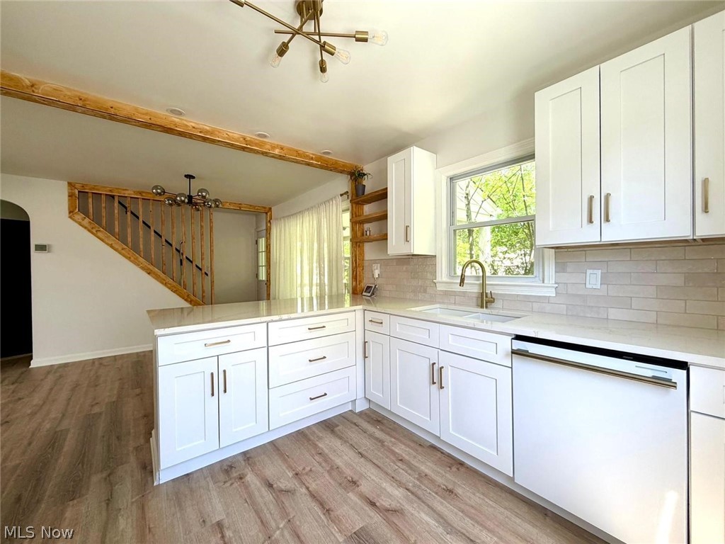 1699 Warrensville Center Road South Euclid OH 44121