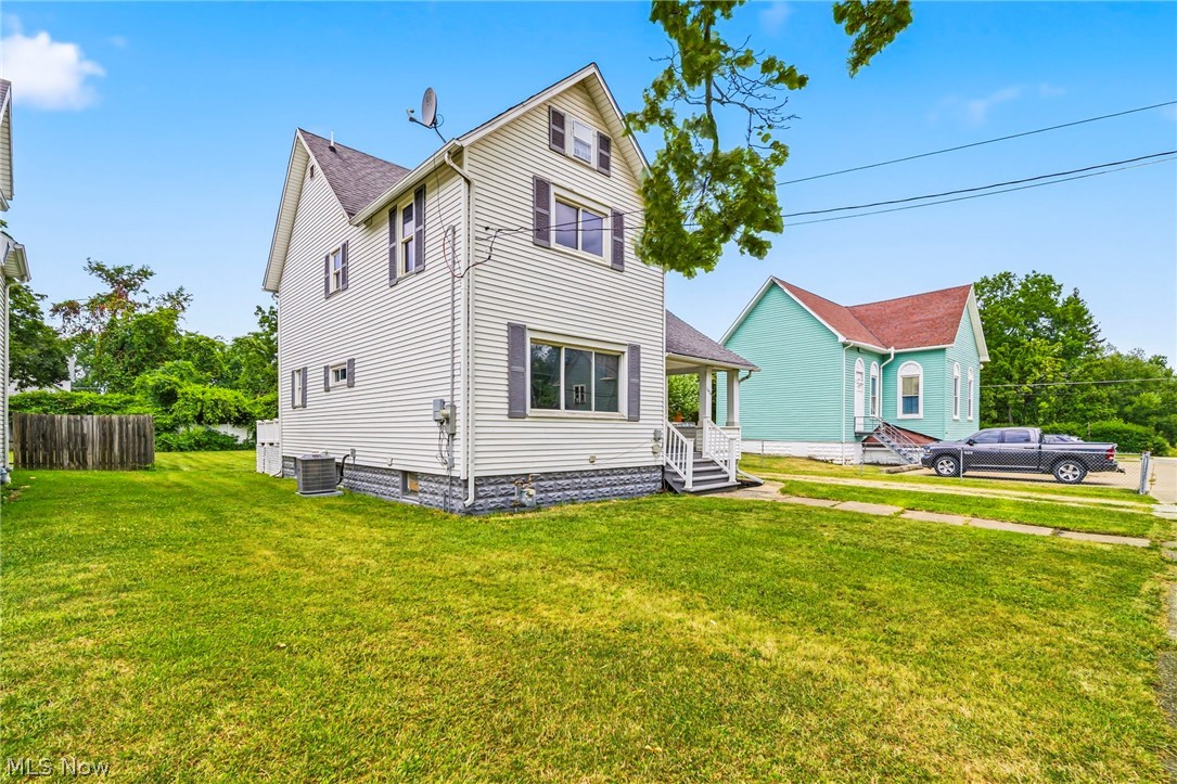 1415 W 9th Street Ashtabula OH 44004