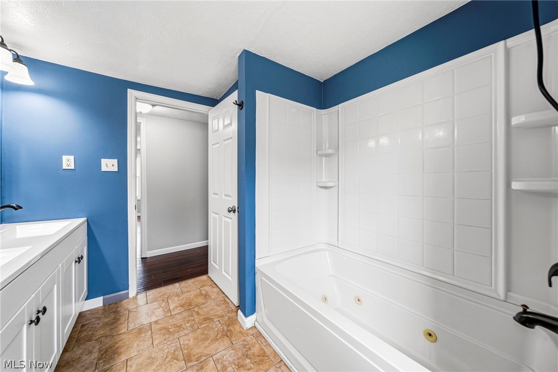 1415 W 9th Street Ashtabula OH 44004