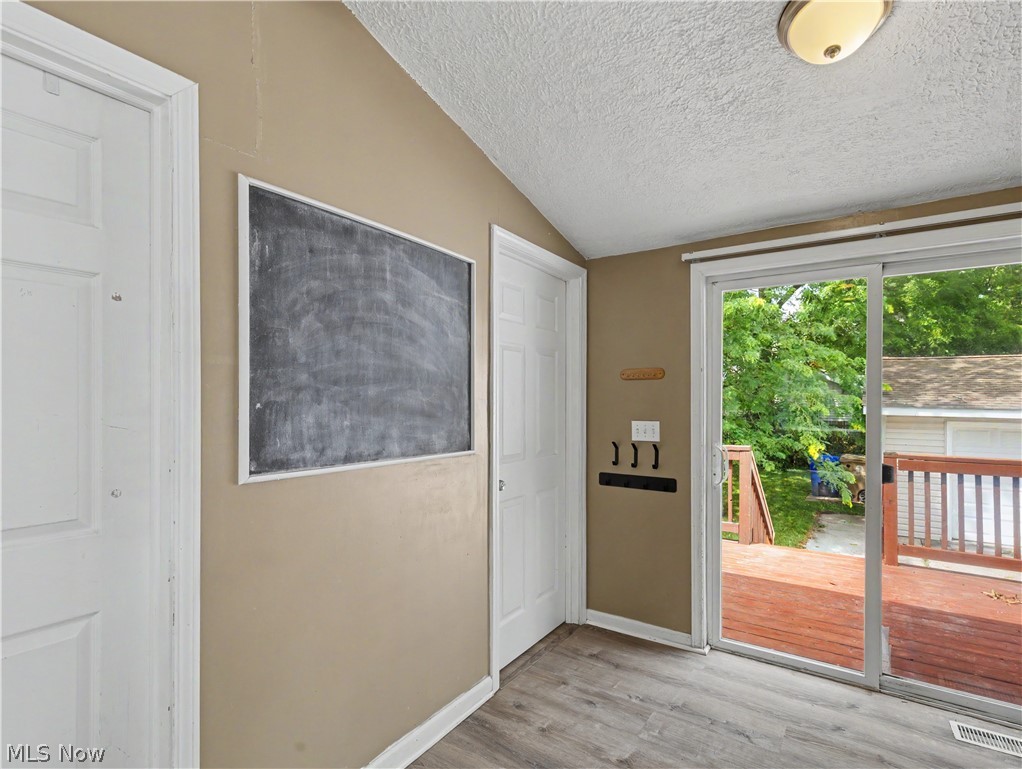 2752 6th Street Cuyahoga Falls OH 44221