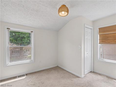 2752 6th Street Cuyahoga Falls OH 44221