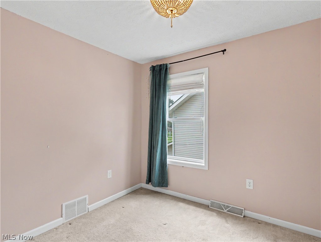 2752 6th Street Cuyahoga Falls OH 44221