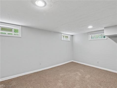 2752 6th Street Cuyahoga Falls OH 44221