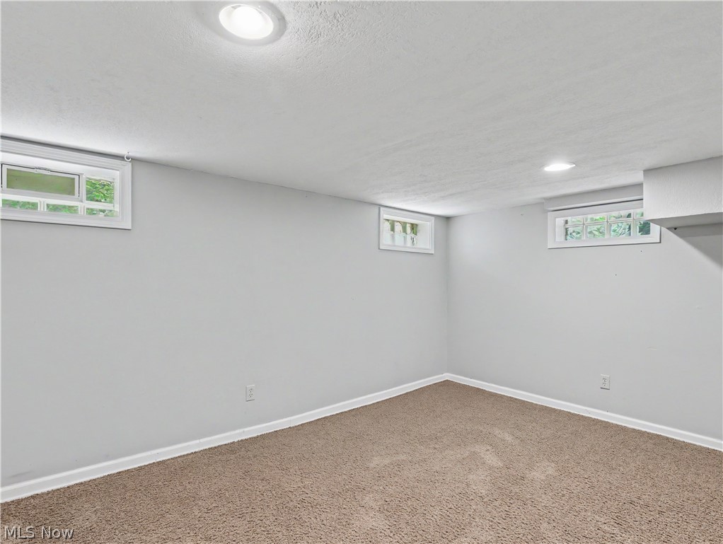 2752 6th Street Cuyahoga Falls OH 44221