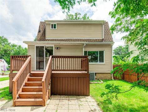 2752 6th Street Cuyahoga Falls OH 44221