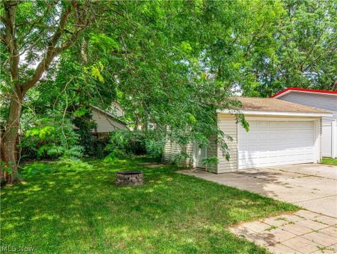 2752 6th Street Cuyahoga Falls OH 44221
