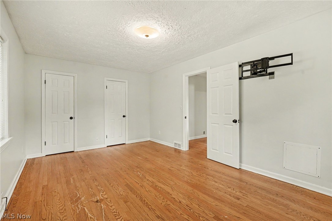 2381 Chatham Road Akron OH 44313