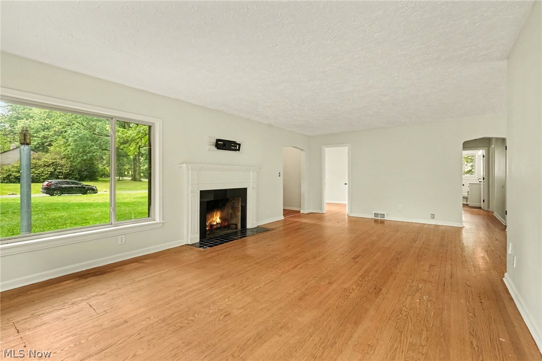 2381 Chatham Road Akron OH 44313