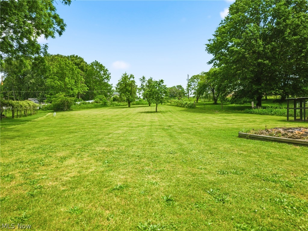 2221 NW Schneider Street NW North Canton OH 44720