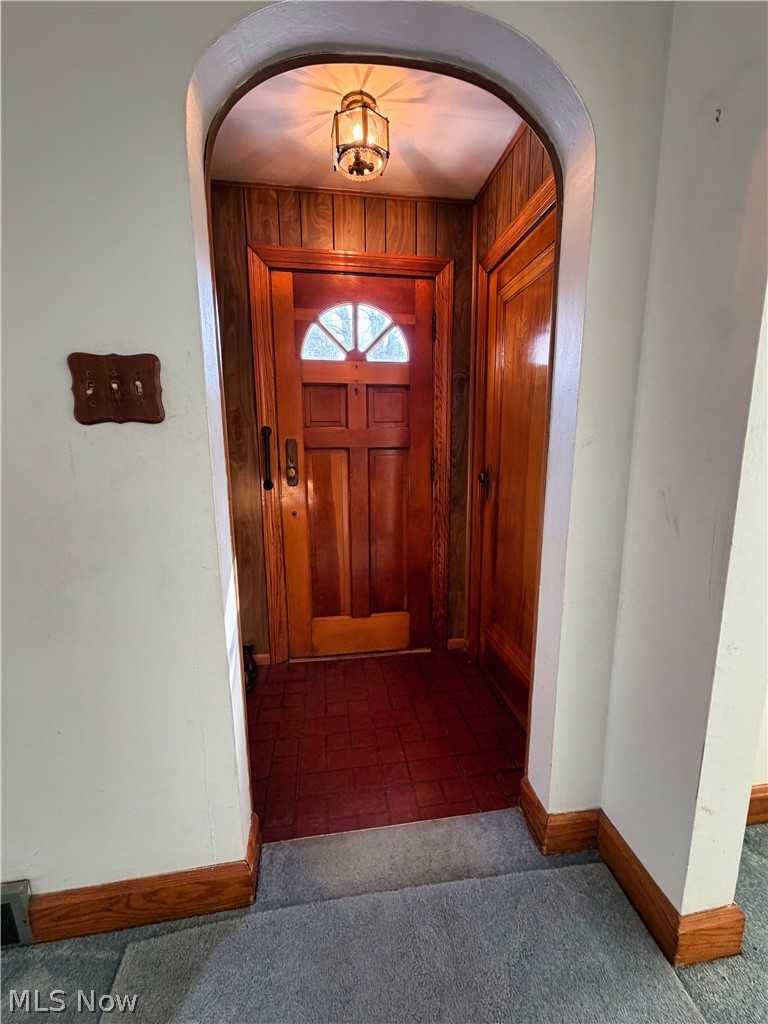 403 Burrows Avenue East Liverpool OH 43920